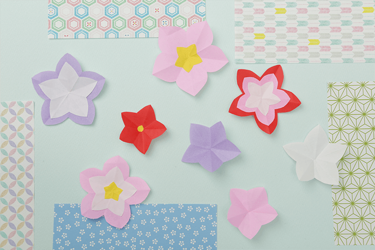  折り紙で作る桃の花