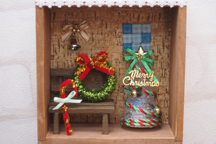 クリスマスはミニチュアハウスのオブジェを手作りしてみよう