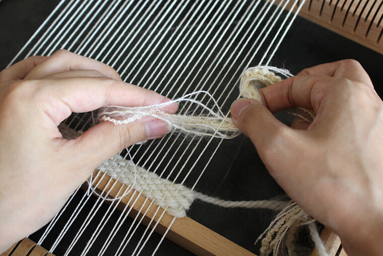 フリンジタペストリーの織り方
