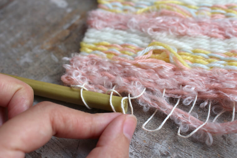 手織り物を作ろう！②ウィービングタペストリーの作り方 | Craftie Style