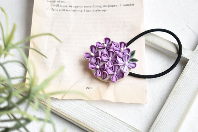 つまみ細工で作る紫陽花のヘアゴムの作り方 Craftie Style