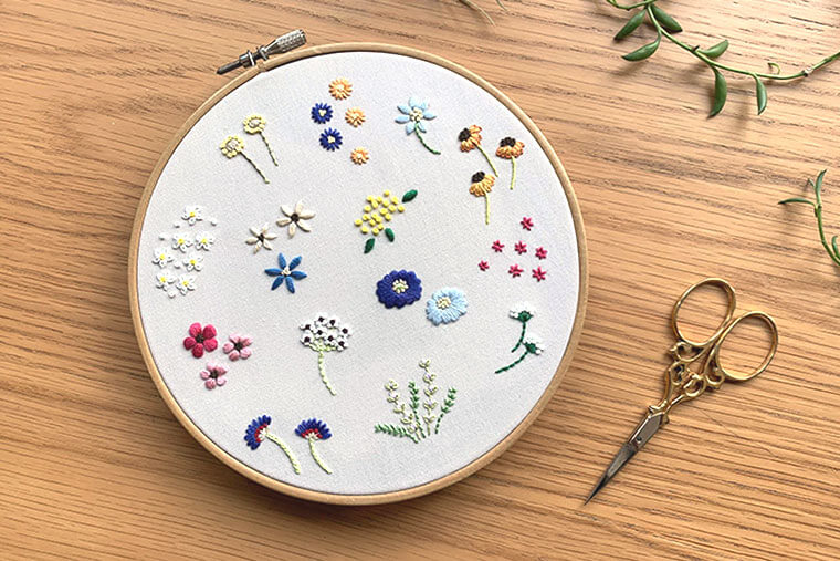 お花の刺繍のやり方 初心者におすすめモチーフ 図案つき Craftie Style